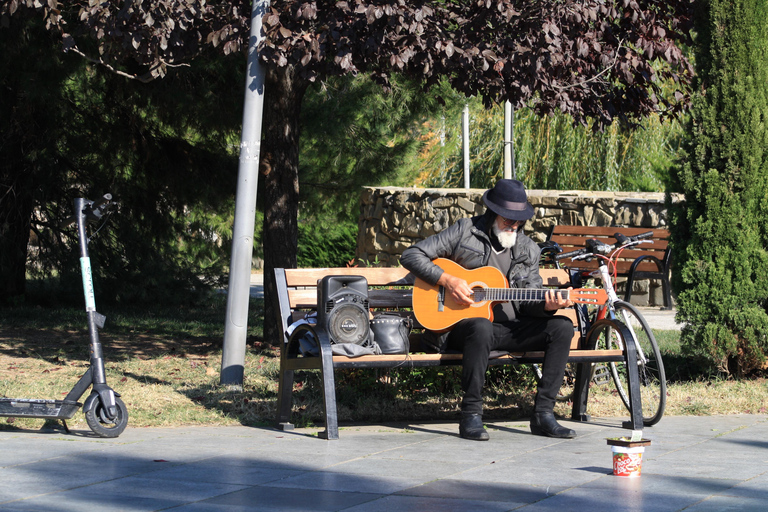 Tbilisi: Old Town Walking Tour with Wine & Boat Ride Options Private Tour