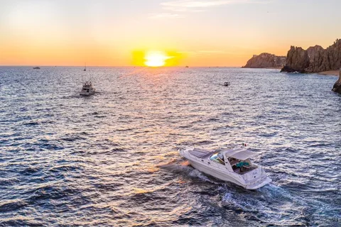 La Paz: Private Sunset Cruise W/ Snorkeling & Seafront View