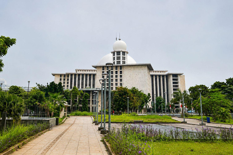 Jakarta: City Highlights Tour with Miniature Park Entry