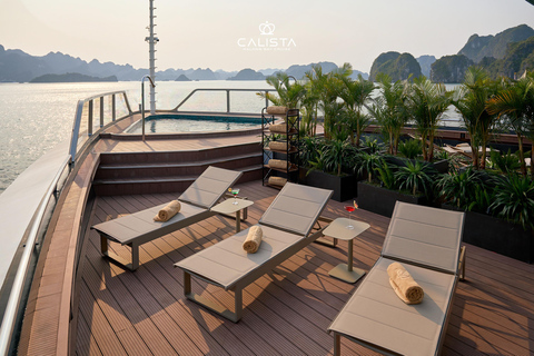 Ha Long 6★ Kreuzfahrt: 2-tägige Tour zur Titop-Insel und zur Sung Sot-Höhle