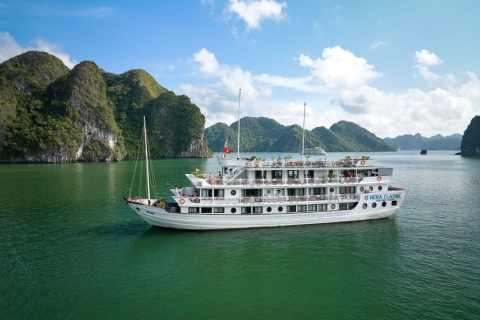 Erstaunlicher 1-Tages-Ausflug in der Ha Long Bucht auf NOVA CruiseVon Hanoi aus: Tagesausflug und Kreuzfahrt zur Ha Long Bay mit Mittagessen