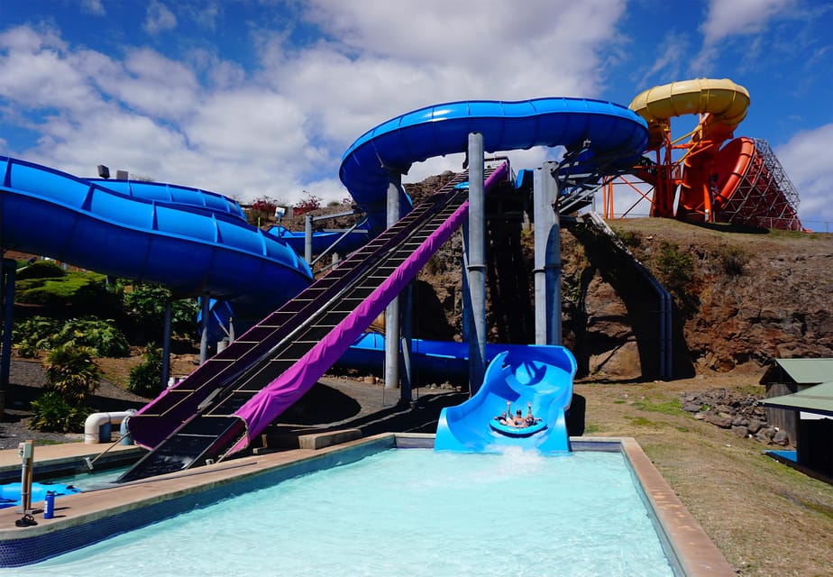 Oahu Ticket de entrada al parque acuático Wet 'n' Wild con transporte