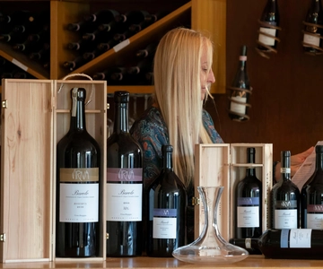 BAROLO: VISITA GUIADA À ADEGA E DEGUSTAÇÃO COM O PRODUTOR