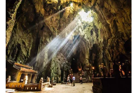 Explora el Buda de la Dama, las Montañas de Mármol y la Cueva de Am Phu