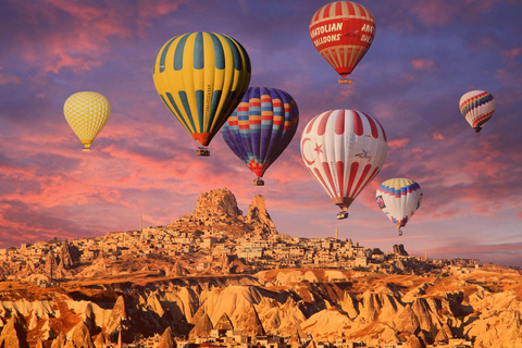 KAPPADOKIEN HEISSLUFTBALLONS (GOREME)Kappadokien; Der schönste Flug der Welt (GOREME)