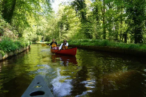 Llangollen: Canoe Hire on the Llangollen Canal