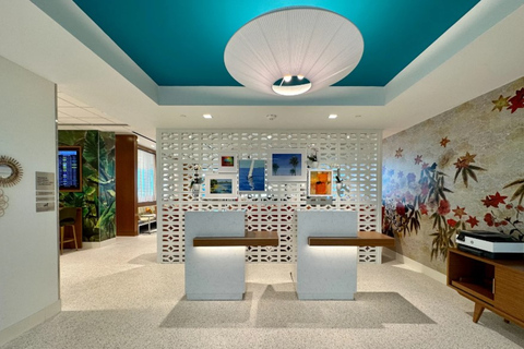 FLL Fort Lauderdale Intl Airport Escape Lounge Access T3 Domestic&International Departure: Escape Lounge
