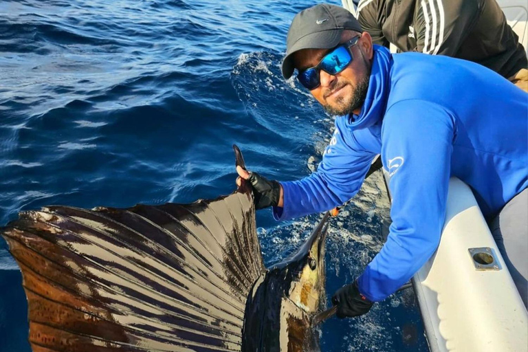 Maputo: Tagestour zum Hochseefischen auf der Insel Inhaca