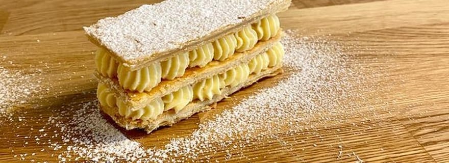 Paris : cours de pâtisserie avec un chef pour apprendre à confectionner un millefeuille