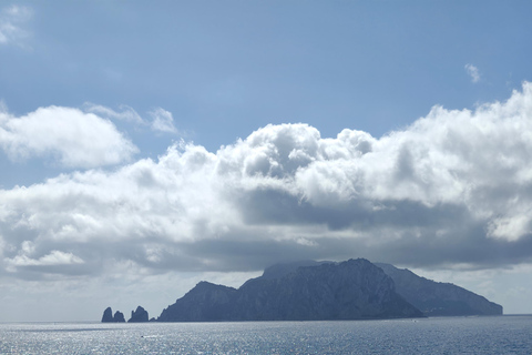 Sorrento Coast: Discover Hidden Gems by Vespa with a Buddy