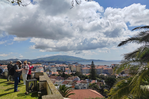 Half Day City Tour in Beautiful Ponta Delgada DE/EN/PT