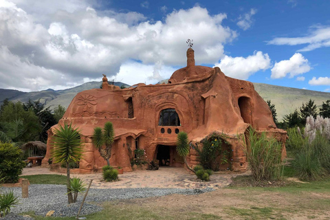 Von Bogota: Tour nach Villa de Leyva, Ráquira, Casa Terracota und Pozos Azules