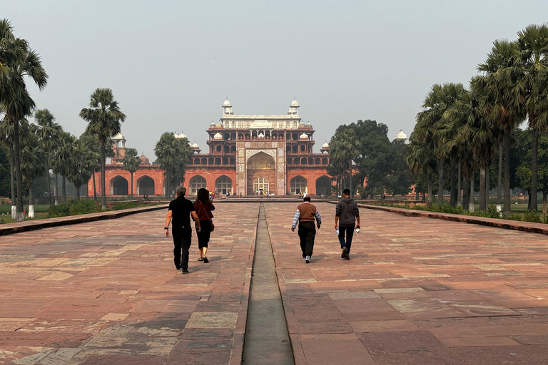 Rajasthan Tour mit Agra mit dem Privatwagen 15 Nächte 16 TageAc Privatwagen + begleitender Reiseführer