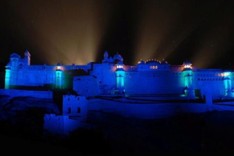 Jaipur : Spectacle son et lumière avec dîner au fort d'AmberSpectacle son et lumière avec voiture privée, chauffeur et guide