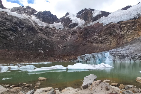 Laguna Rocutuyoc and Honkopampa Ruins Private Service