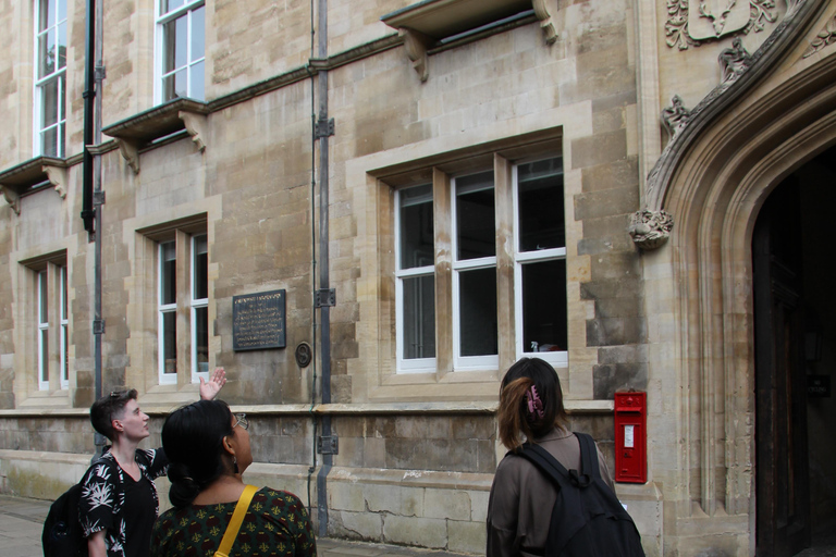 Cambridge : visite guidée sur l&#039;histoire des femmes et des personnes queerVisite publique
