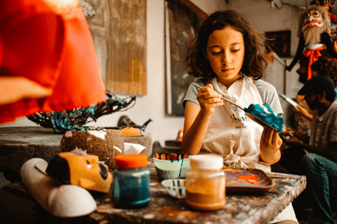 Galle: laboratorio di pittura tradizionale di maschereGalle: Laboratorio di pittura tradizionale di maschere