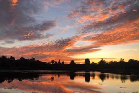 Angkor Wat, Bayon, Ta Prom and Banteay Srey Sunrise Tour