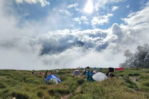 Mount Rinjani: 2D/1N Trekking Summit Rinjani 3726m Best Tour