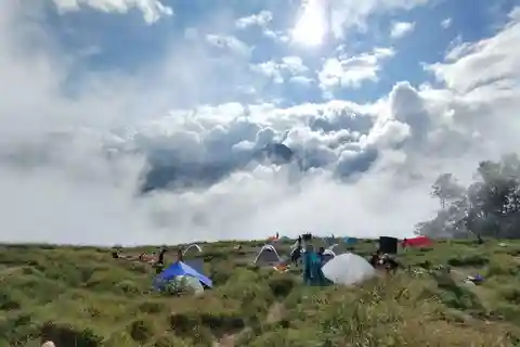 Mount Rinjani: 3D2N Trekking Summit Lake Torean Village
