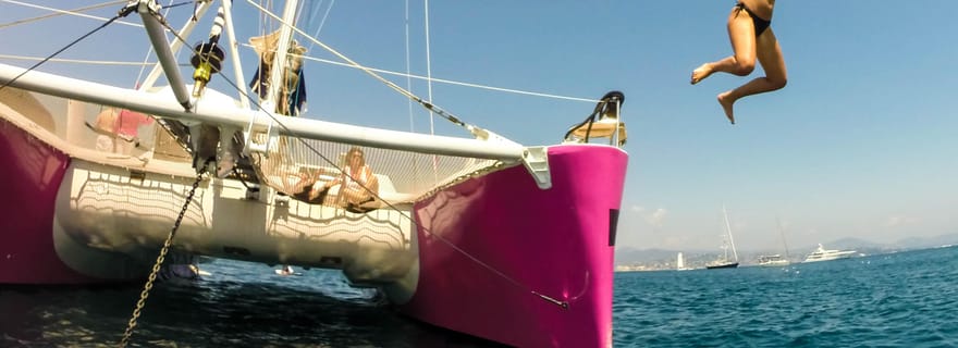 Côte d'Azur : Visite d'une demi-journée en catamaran sur le littoral