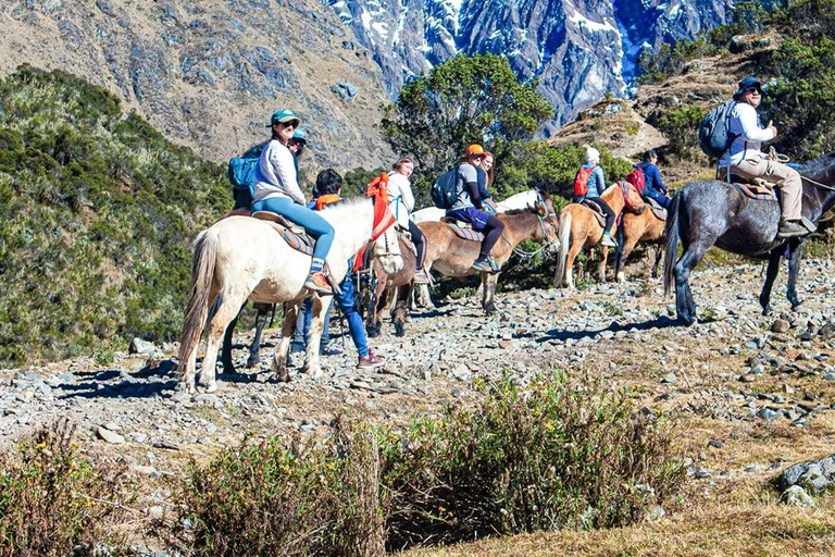 Z Cusco: Jezioro Humantay ze śniadaniem i lunchem w formie bufetu