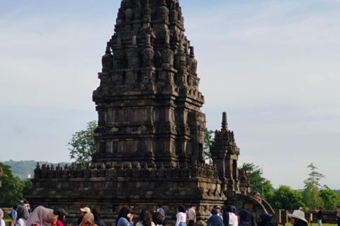 Wycieczka do świątyń Borobudur i PrambananWycieczka do świątyni Borobudur Prambanan