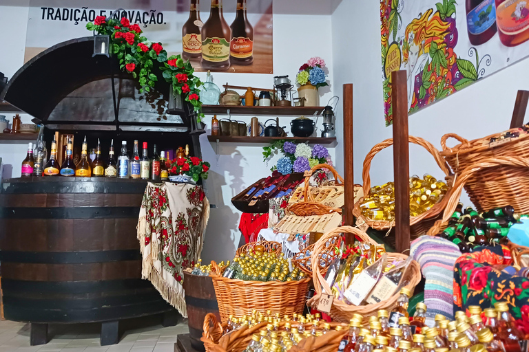 Traditions & Flavors of São Miguel Tour