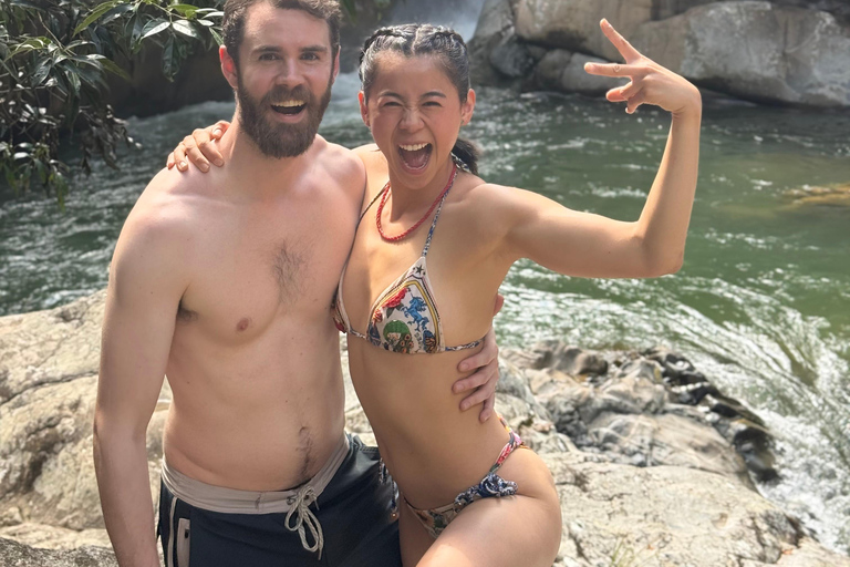 Medellín: Guatapé Day Tour and Hike to Beautiful Crystal-Clear Waterfalls