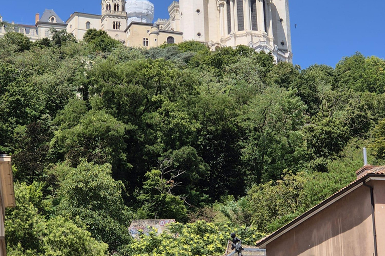 Lyon: Vieux Lyon Walking Tour with Funicular Ride Lyon: The Vieux Lyon Essential Walking Tour
