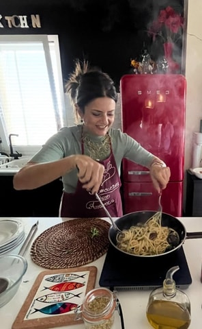 Catania: Sicilian Cooking Class and Dinner at Mariella's Home