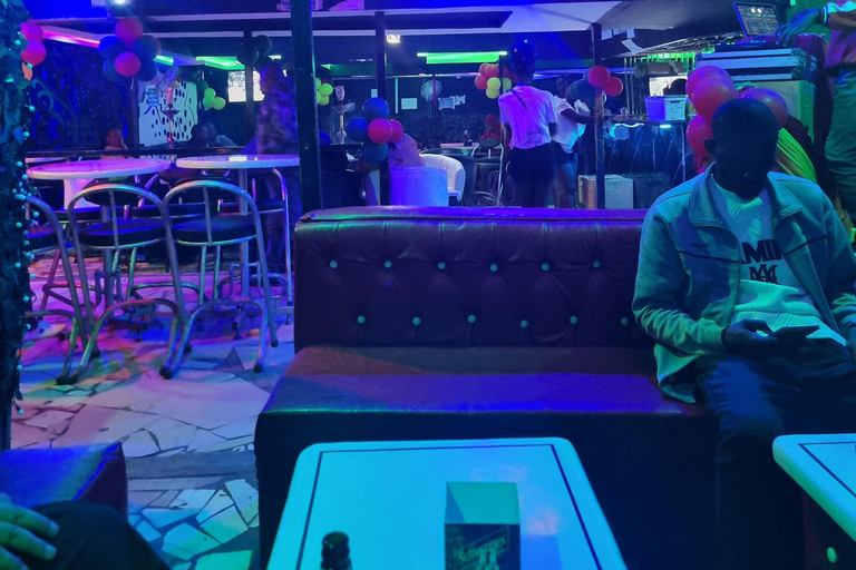 Kisumu: Experiencia nocturna con copas y baile
