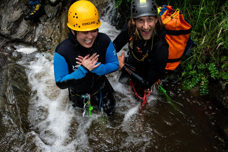 Queenstown: Gibbston Valley Half-Day Canyoning Adventure