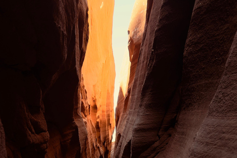 Page: Wind Castle Canyon Tour with Navajo Guide