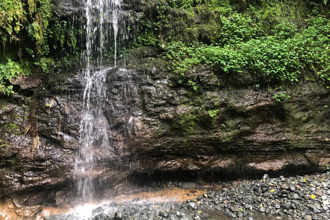 Arusha Hike: Napuru Waterfalls