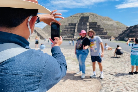 México City : Teotihuacan, Basilique de Guadalupe et TlatelolcoPiramides de Teotihuacan et Basilique de Guadalupe Privé