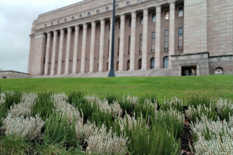 Helsinki: City Highlights, Fortress Island & Floating Sauna