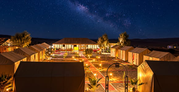 Depuis Marrakech : 2 jours de luxe à Zagora et dans le village d&#39;Aït-ben-Haddou