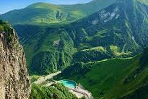 From Tbilisi: Kazbegi & Caucasus Mountains Photo Tour