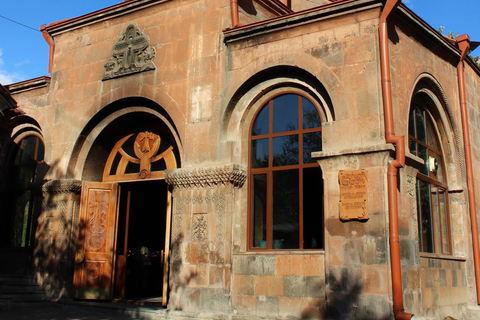 Yerevan: Old stories and secrets