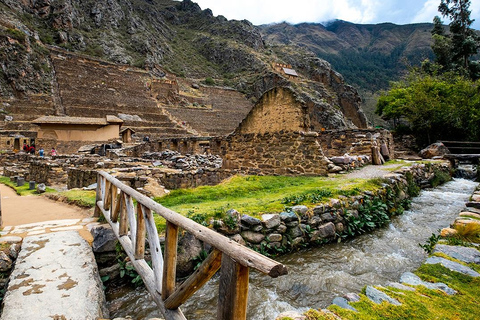 From Ollantaytambo: Cusco Hotel Transfer