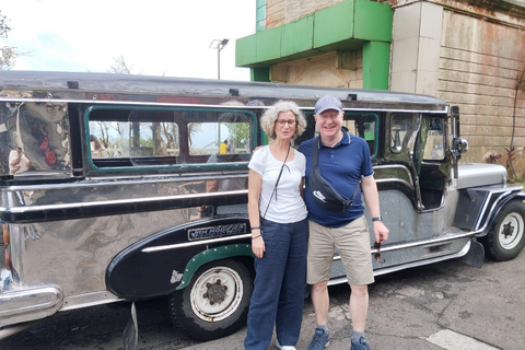 Manila: tour gastronomico di strada e giro in jeepney e triciclo localeManila: tour gastronomico e giro in jeepney e triciclo locali