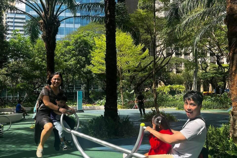 Manila Bike Adventure &amp; Modern Makati Discovery Tour