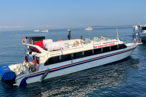 Fast Boat Transfer: Bangsal & Gili Islands ⇄ Nusa Penida The Tanis Fast Cruise: Bangsal & Gili Islands to Nusa Penida