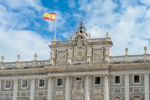 Madrid: rondleiding Koninklijk Paleis met voorrangstoegangTour in het Engels