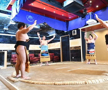 Tokyo: esperienza di lusso con lo spettacolo di Sumo e cucina giapponese di lusso