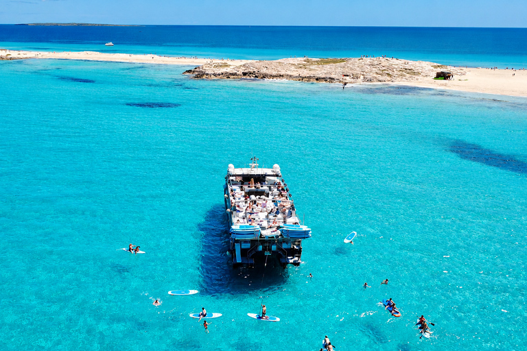 Ibiza: Boat to Formentera with VIP bed, open bar, breakfast, lunch, dinner Full Experience with Sunset (in advance, phase 3)