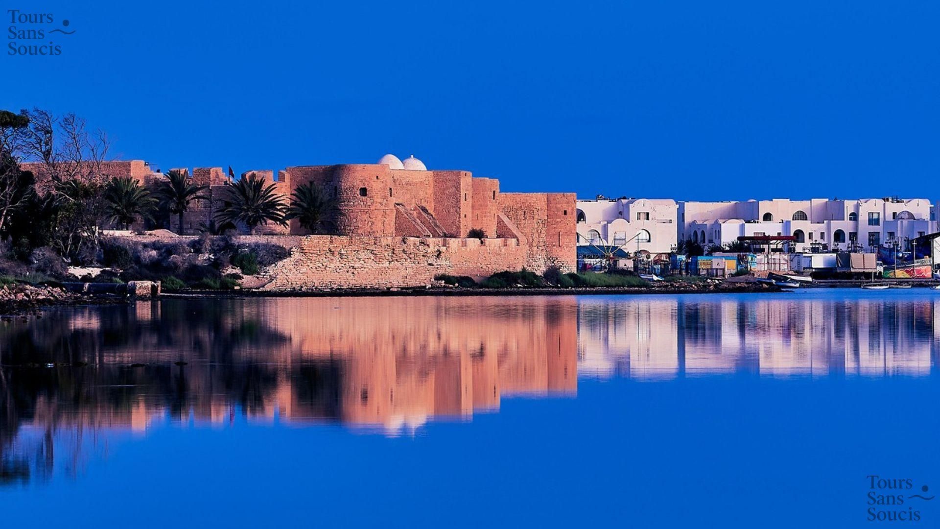 Djerba-Paket 2 Tage: Inseltour & Piratenschiff-Kreuzfahrt mit Transfer
