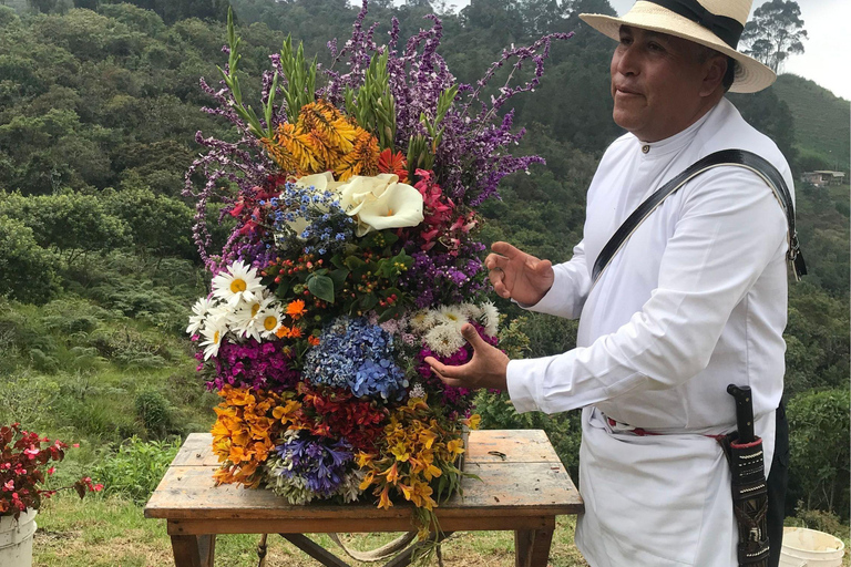 Medellin: Santa Elena Flower Farm und Silletero Tour Private