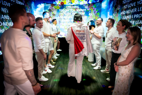 Las Vegas : Mariage d&#039;Elvis avec photos de l&#039;enseigne de Las Vegas incluses